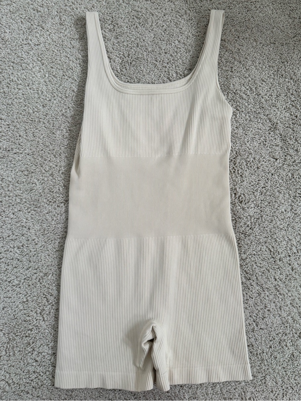 Amazon romper - Picture 4 of 4